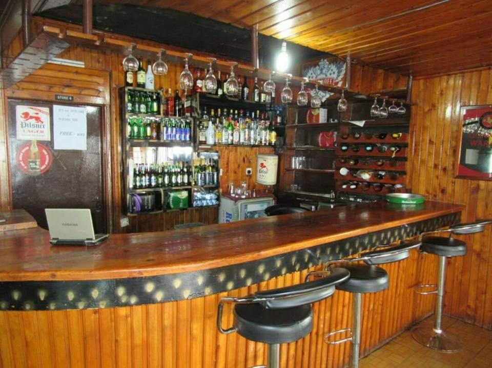 Hotel Diplomaté Muyenga Extérieur photo